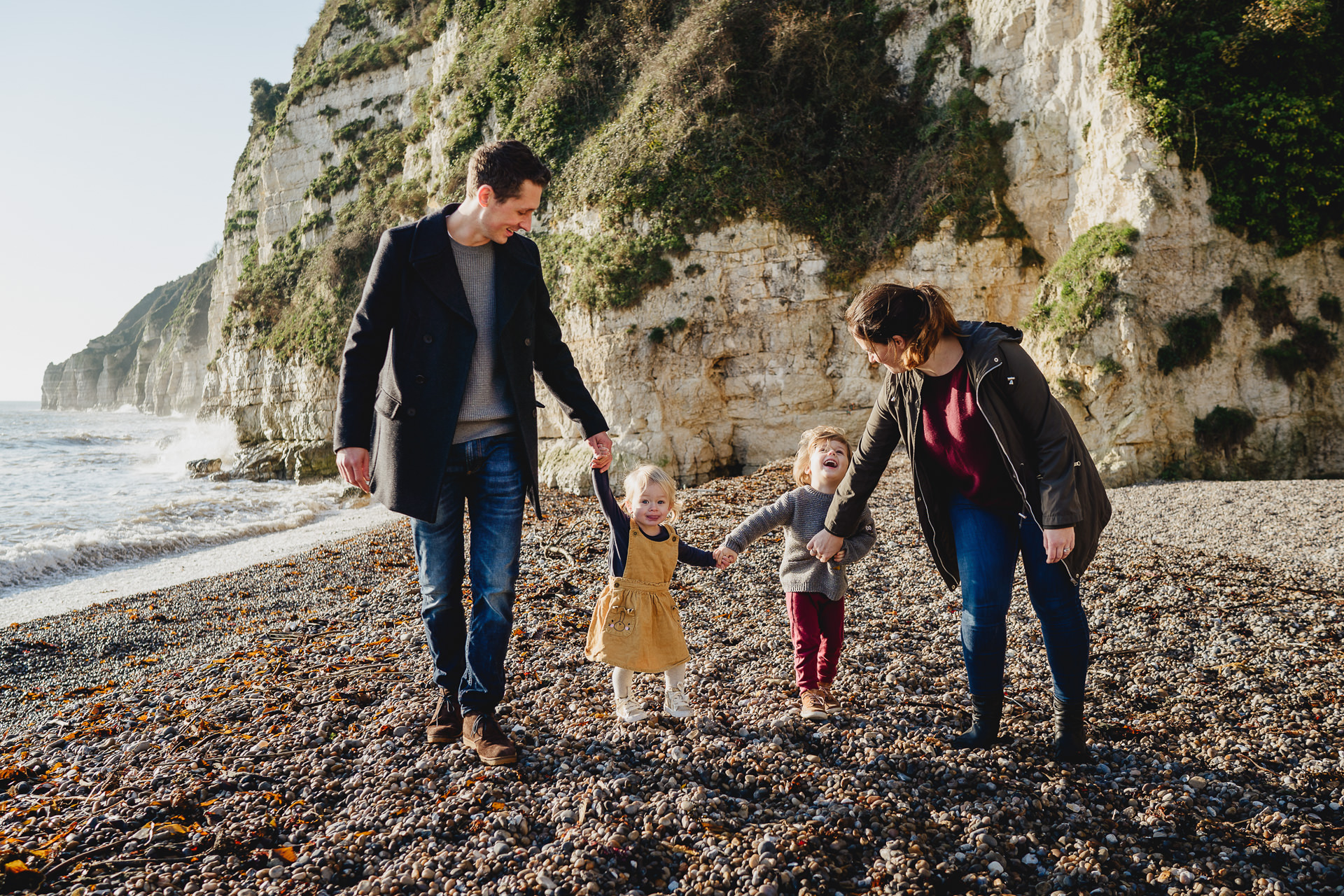 A winter family photography session on the beach