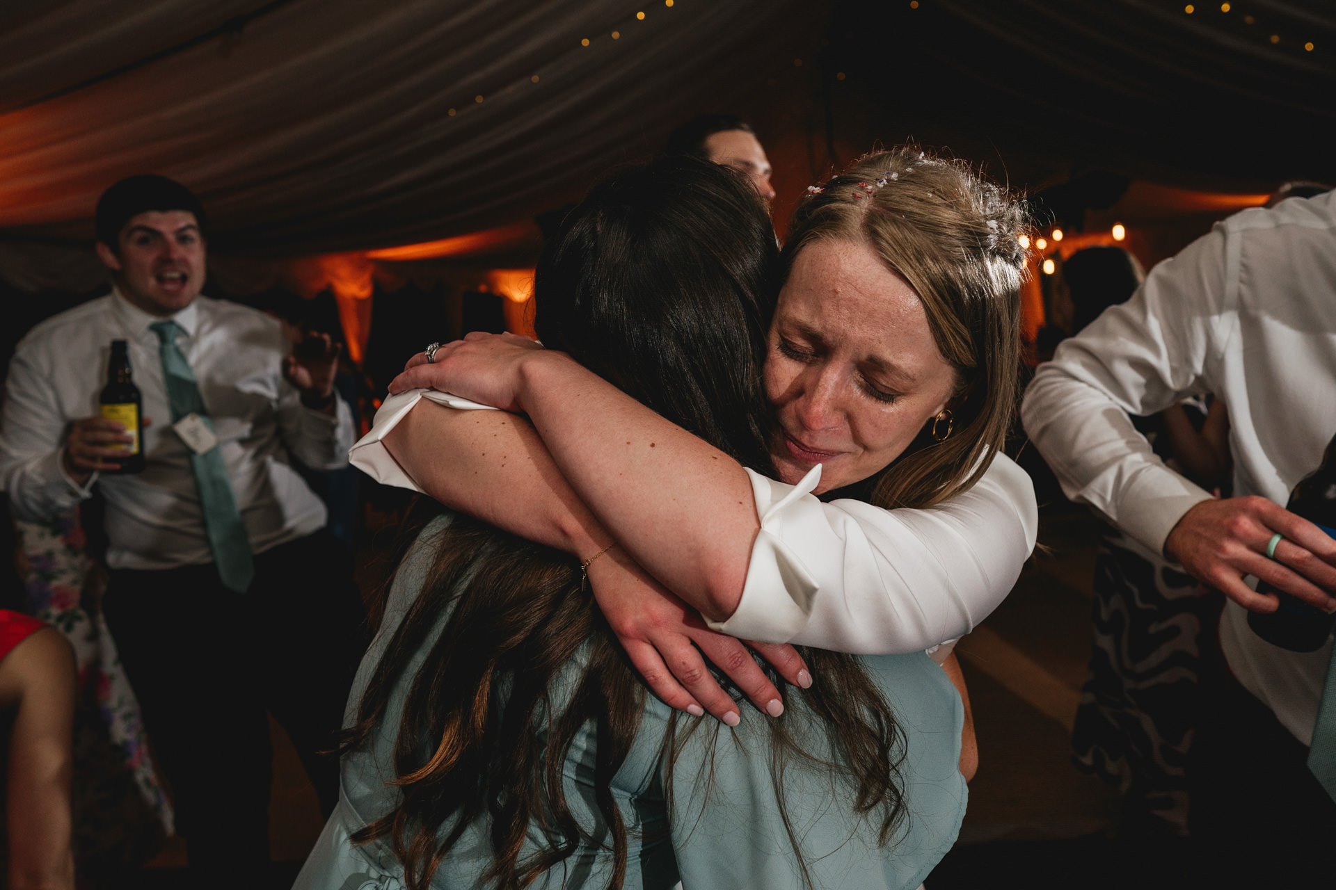 The best Devon wedding dance floor 